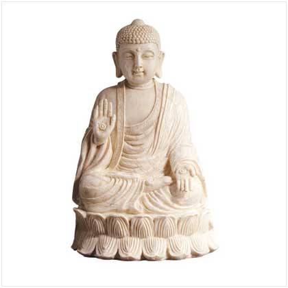 SERENE BUDDHA STATUE
