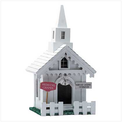 WEDDING CHAPEL BIRDHOUSE