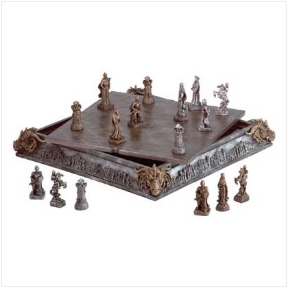 MEDIEVAL CHESS SET