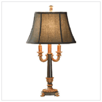 CASUALLY ELEGANT TABLE LAMP