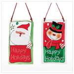 2 PC. HOLIDAY HANGING PLAQUES