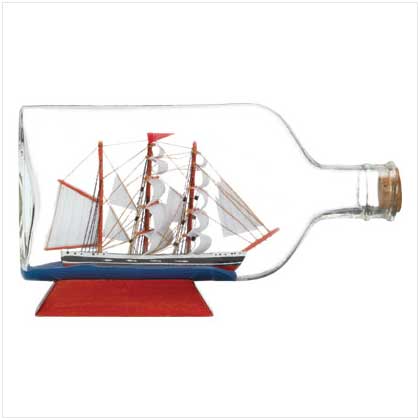BOAT IN BOTTLE