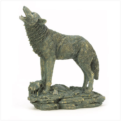 HOWLING WOLF FIGURINE