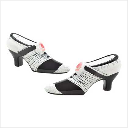 LADY SLIPPER SALT & PEPPER SET