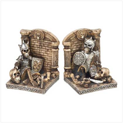 DEADLY KNIGHTS BOOKENDS